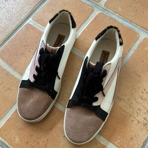 Casual fashionable sneakers with laces